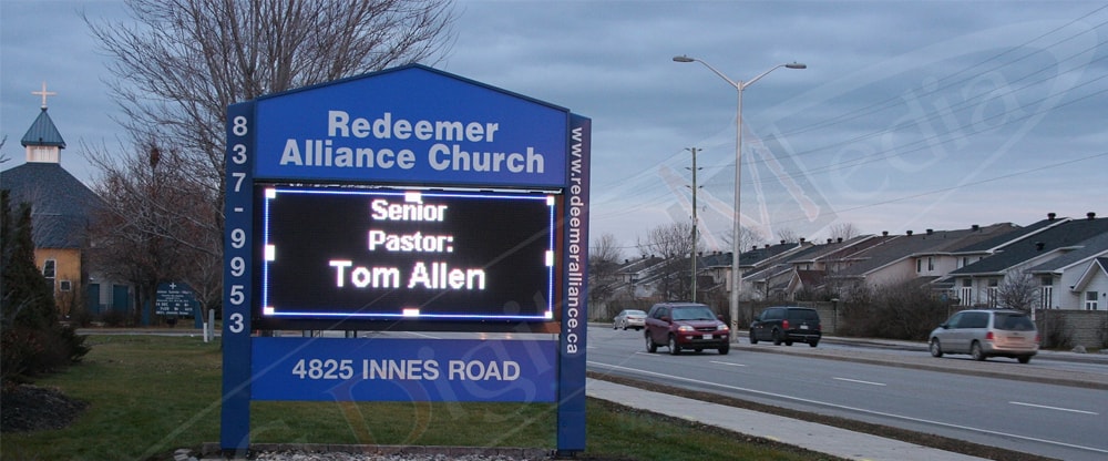 An LED Pylon for Redeemer's church has been installed by UTG Digital Media