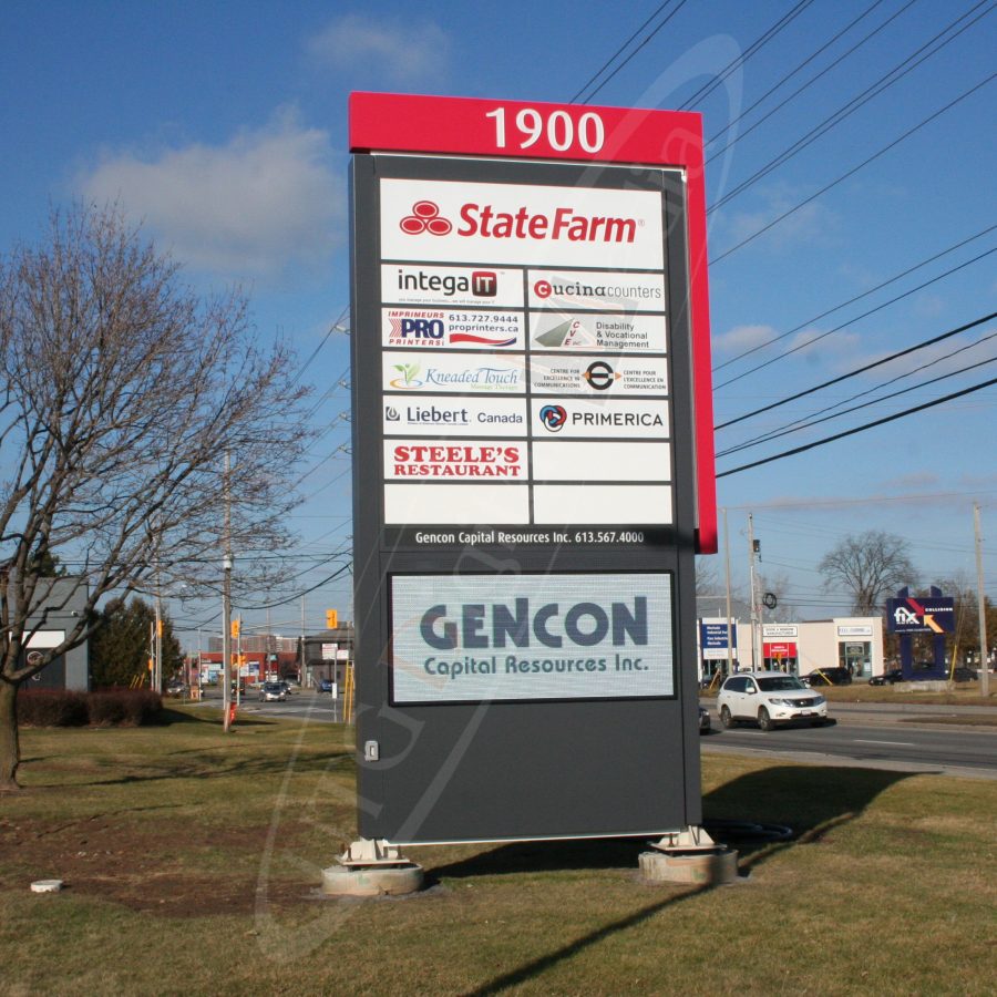 A UTG Outdoor LED Pylon sign at 1900 Merivale