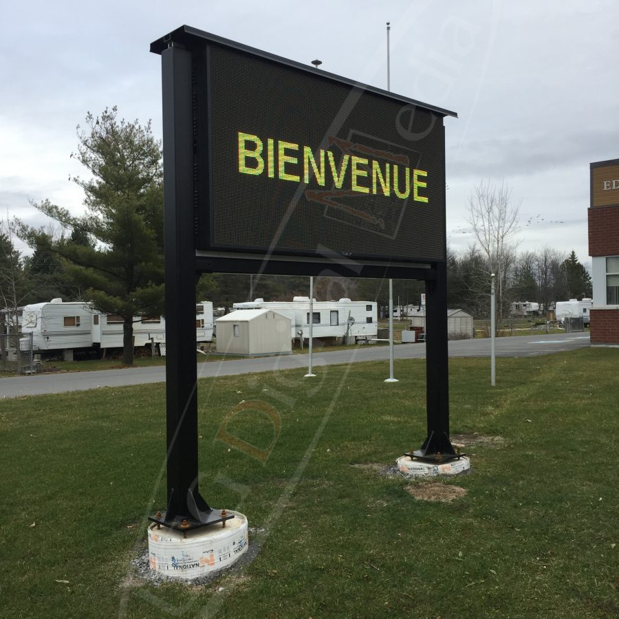 A UTG Outdoor LED Pylon sign at Limoges