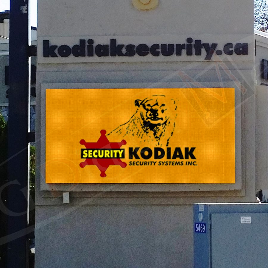 Kodiak - Outdoor LED Pylon by UTG Digital Media